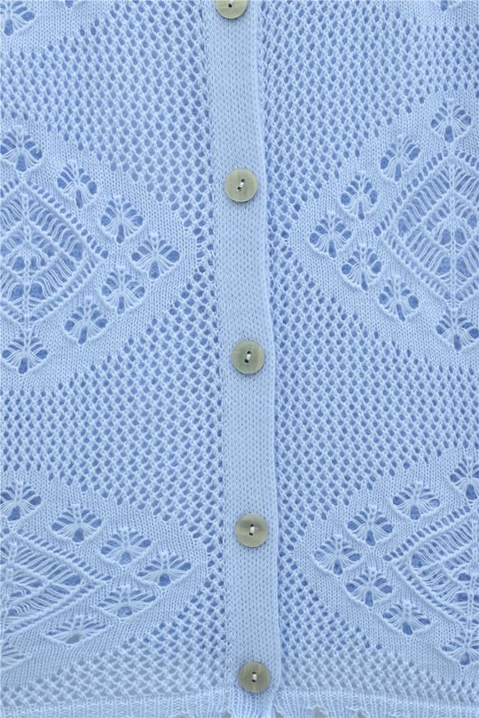 Geometrik Desenli Ajurlu Düğmeli Triko Hırka -Bebe Mavi