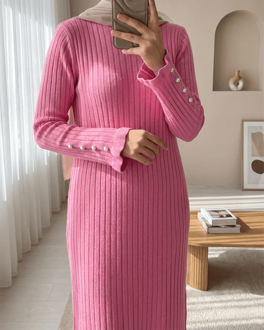 Kolları Düğmeli Eteği Fırfırlı Triko Elbise -Pembe