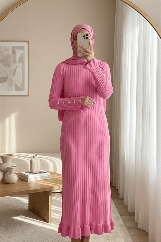 Kolları Düğmeli Eteği Fırfırlı Triko Elbise -Pembe