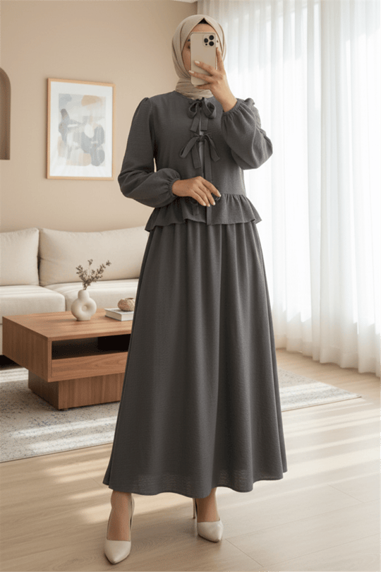 Önü Bağcıklı Kolu Lastikli Etekli Takım -Füme