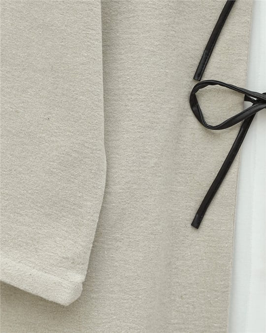 Önü Bağcıklı Oval Kesim Kaşe Kimono     -Taş