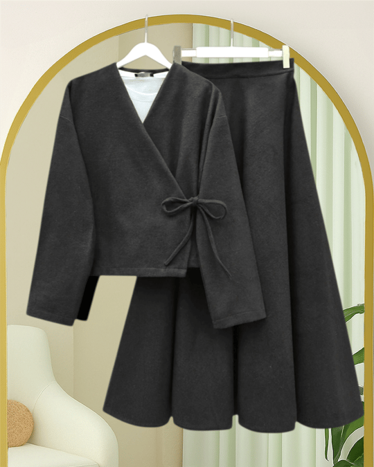 Önü Bağlamalı Etekli Kaşe Kimono Takım  -Siyah