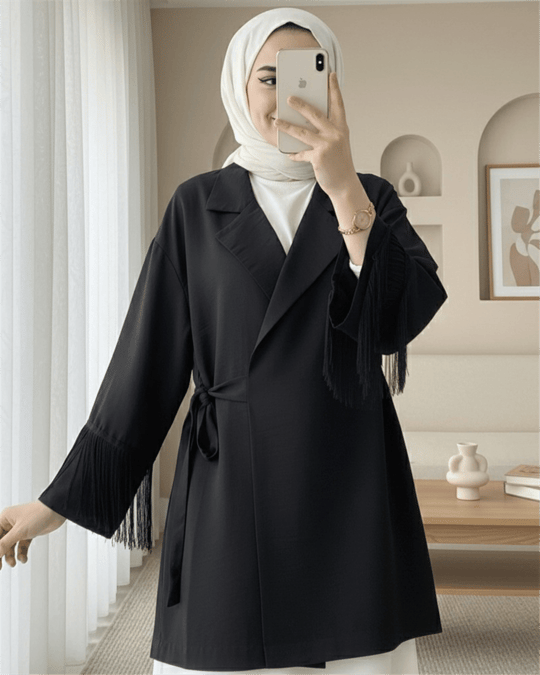 Önü Bağlamalı Kolu Püskül Detaylı Kimono Ceket -Siyah