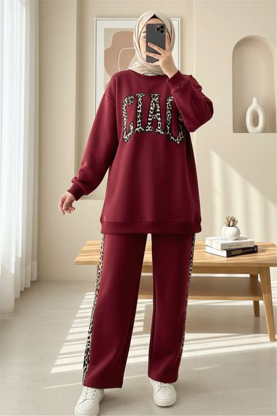 Önü Yazılı Leopar Deseni Detaylı Üç İplik Sweat Takım  -Bordo
