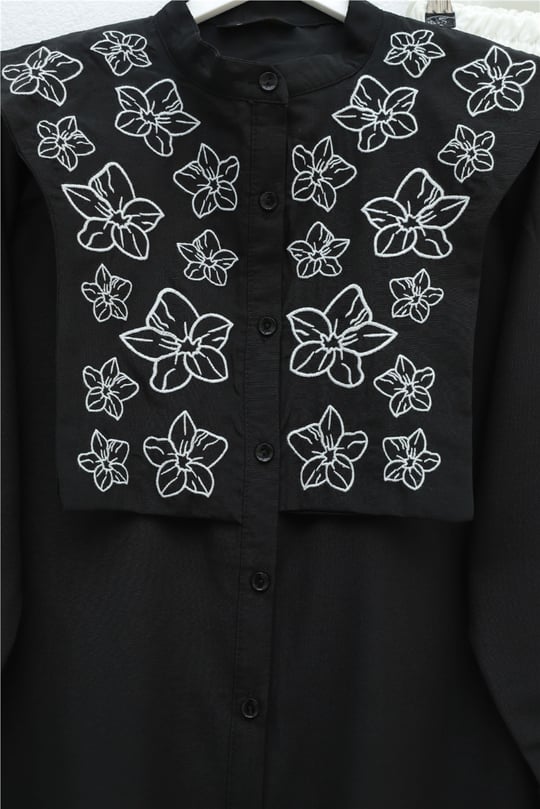Plastron Detaylı Nakışlı Poplin Gömlek -Siyah
