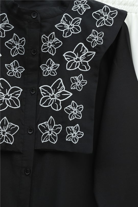 Plastron Detaylı Nakışlı Poplin Gömlek -Siyah