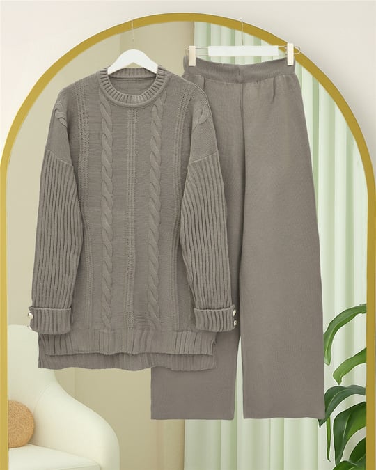 Saç Örgü Desen Kolu Düğme Detaylı Triko Takım -Toprak