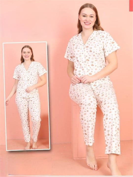 Serpme Çiçekli V Yaka Düğmeli Kısa Kollu Pijama Takımı -Ekru-Pijama-416-59386-R07