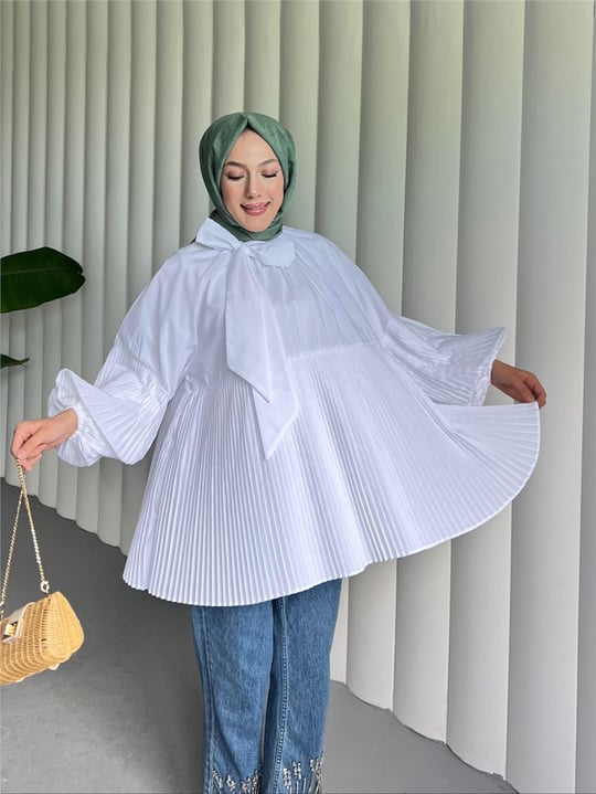 Yakası Bağcıklı Kolları ve Eteği Pliseli Tunik -Beyaz