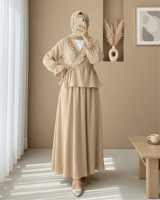 Yakası Fırfırlı Önü Bağlamalı Etekli Kimono Takım  -Açık Vizon