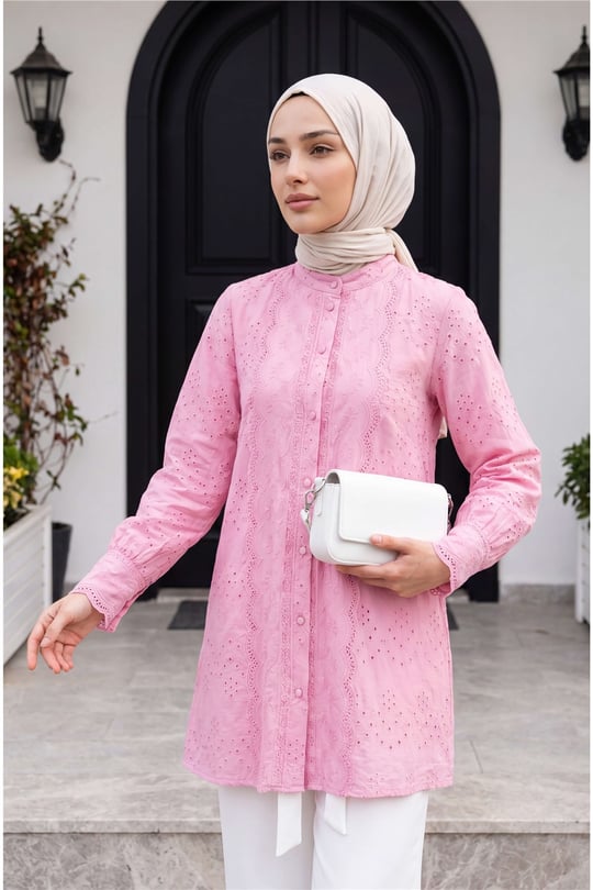 Yakası Ve Kolu Dantelli Top Düğmeli Astarlı Gömlek  -Pembe