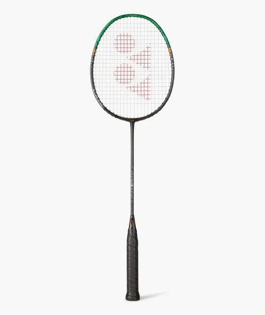Yonex Astrox 88S Pro (Kordajsız) 4U (Ort. 83g) G5 Badminton Raketi