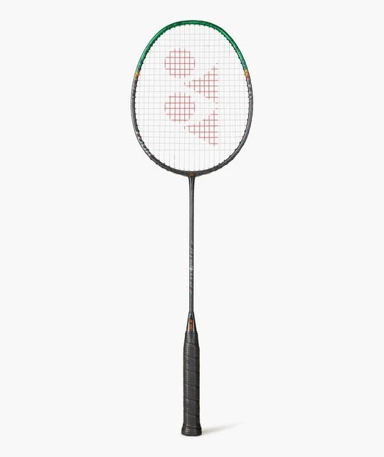 Yonex Astrox 88S Pro (Kordajsız) 4U (Ort. 83g) G5 Badminton Raketi