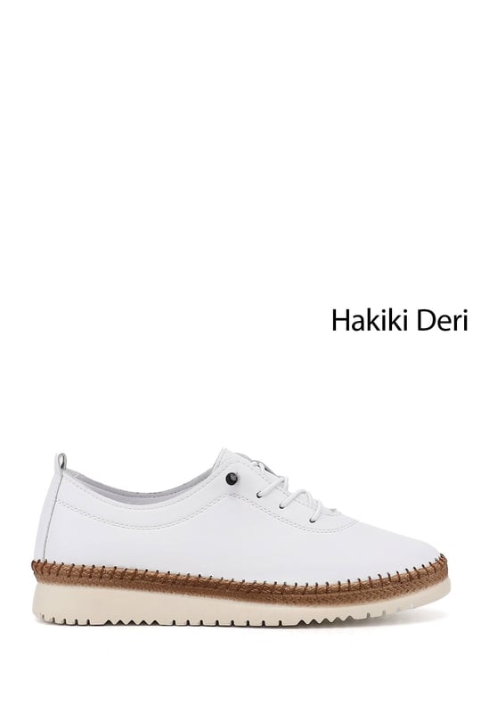 Kadın Beyaz Bağcıklı Hakiki Deri Comfort Ayakkabı