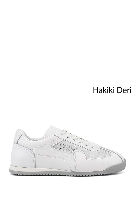 Kadın Beyaz Lastik Bağcıklı Hakiki Deri Sneaker
