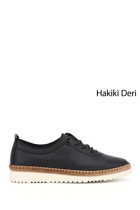 Kadın Siyah Bağcıklı Hakiki Deri Comfort Ayakkabı