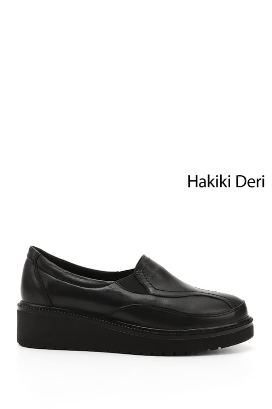 Kadın Siyah Dolgu Taban Hakiki Deri Ayakkabı