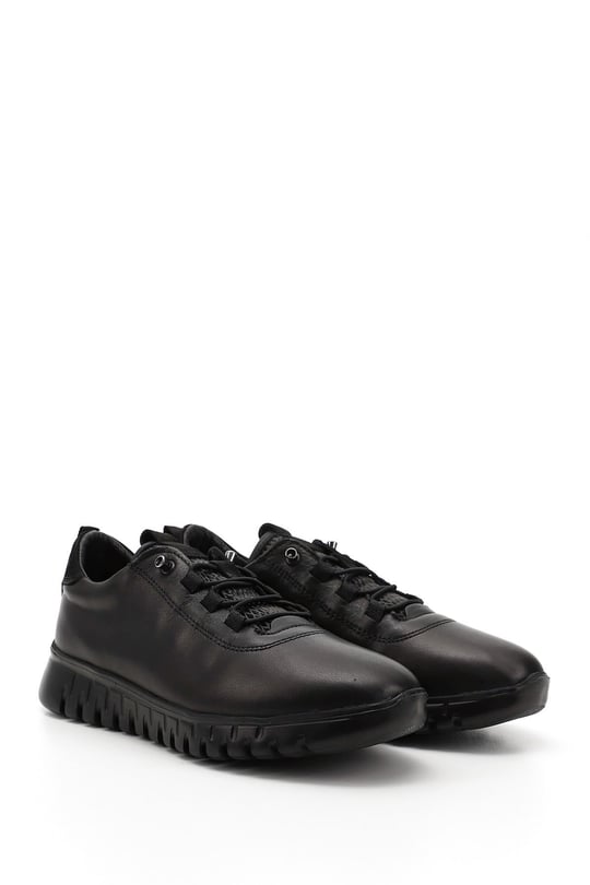 Kadın Siyah Dolgu Taban Lastik Bağcıklı Hakiki Deri Sneaker