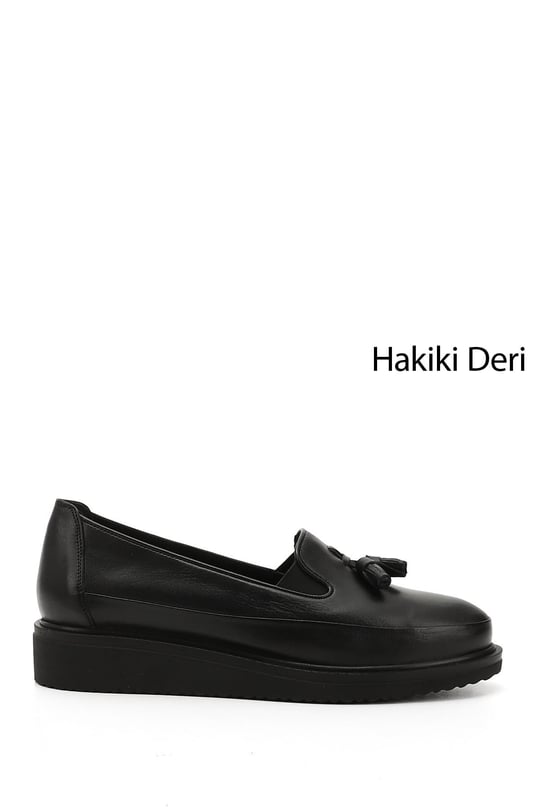 Kadın Siyah Dolgu Taban Püsküllü Hakiki Deri Ayakkabı