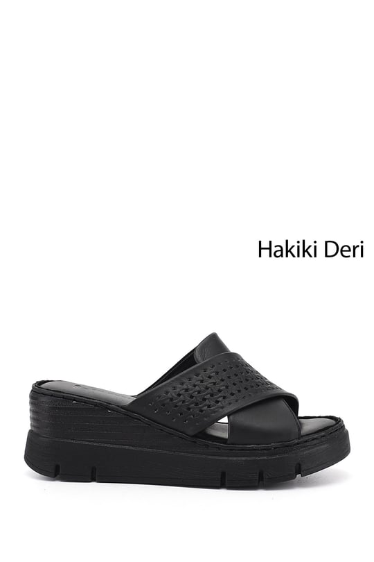 Kadın Siyah Dolgu Topuklu Hakiki Deri Terlik