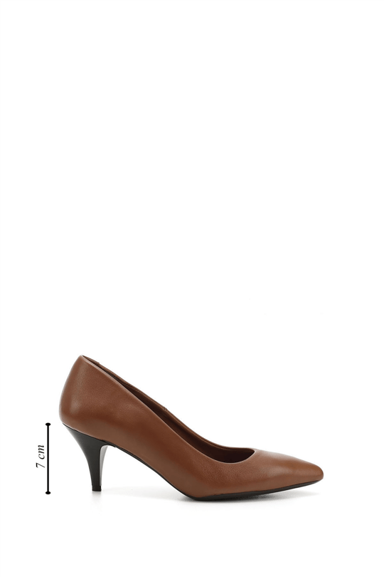 Womens Tan Antique Pointed Toe Medium Thin Heel Stiletto