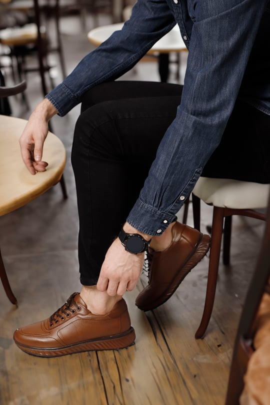 Men's Tan Antique Laced Gel Insole Genuine Leather Sneakers
