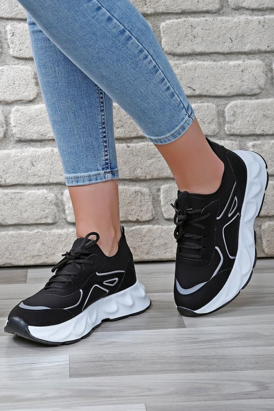 Gön Dolgu Taban Bağcıklı Spor Kadın Sneaker 35850