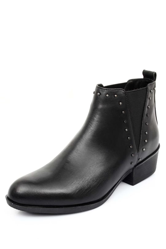 Gön Hakiki Deri Sivri Burun Kauçuk Taban Lastikli Zımbalı Kadın Günlük Bot 51446