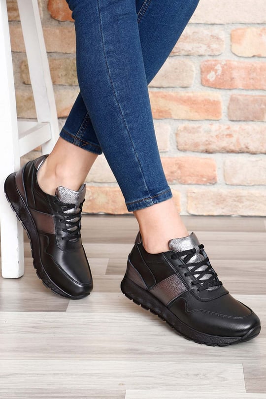Gön Hakiki Deri Yuvarlak Burun Dolgu Taban Bağcıklı Spor Kadın Sneaker 45126
