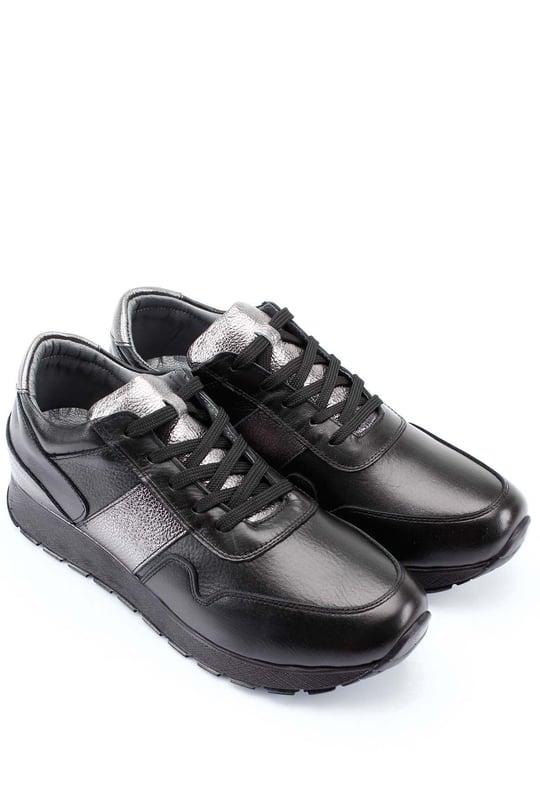 Gön Hakiki Deri Yuvarlak Burun Dolgu Taban Bağcıklı Spor Kadın Sneaker 45126