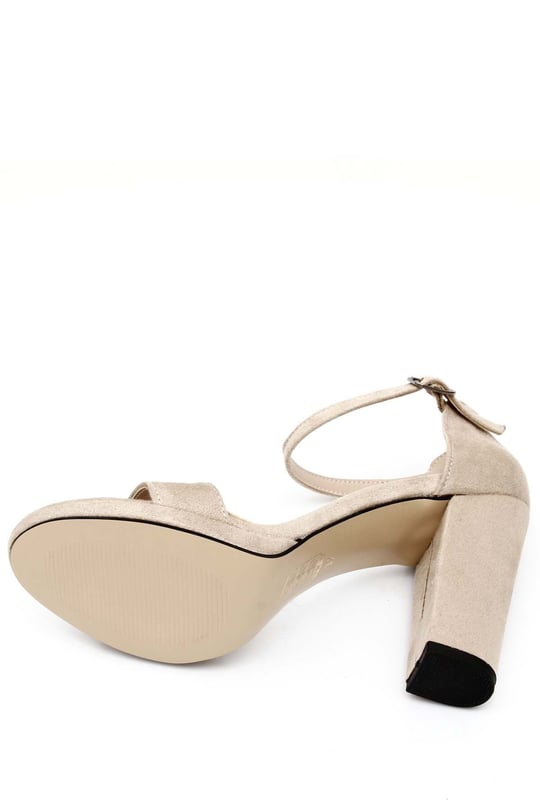 Gon Women Sandals  30308