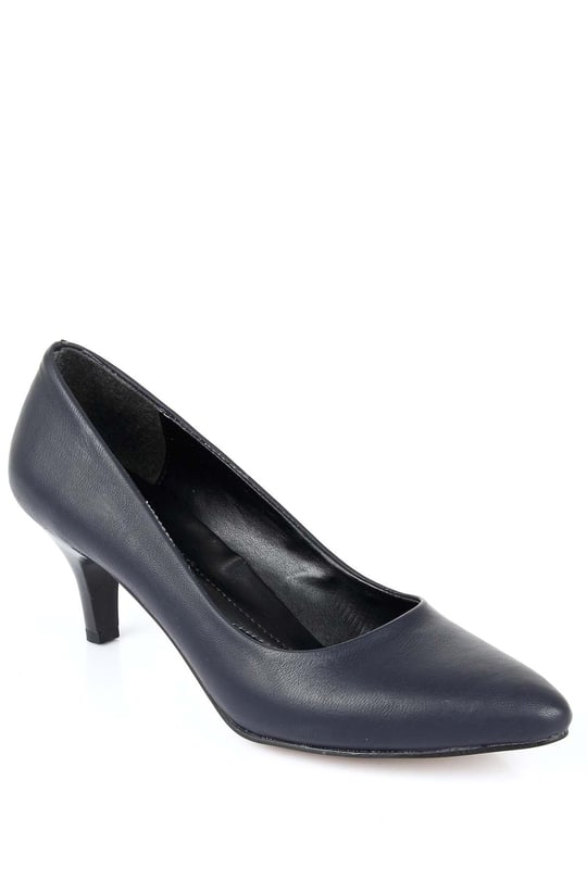 Gön Sivri Burun Orta İnce Topuklu Stiletto Kadın Ayakkabı 37140