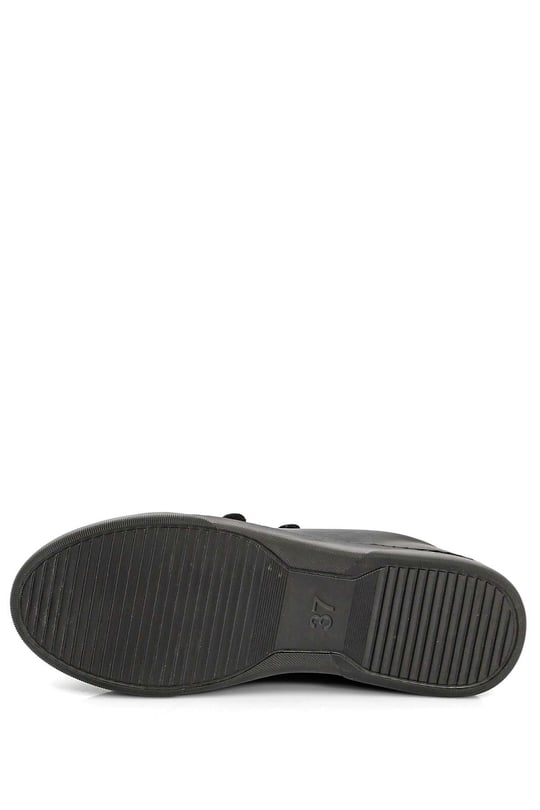 Gön Yuvarlak Burun Düz Taban Bantlı Spor Kadın Sneaker 62103