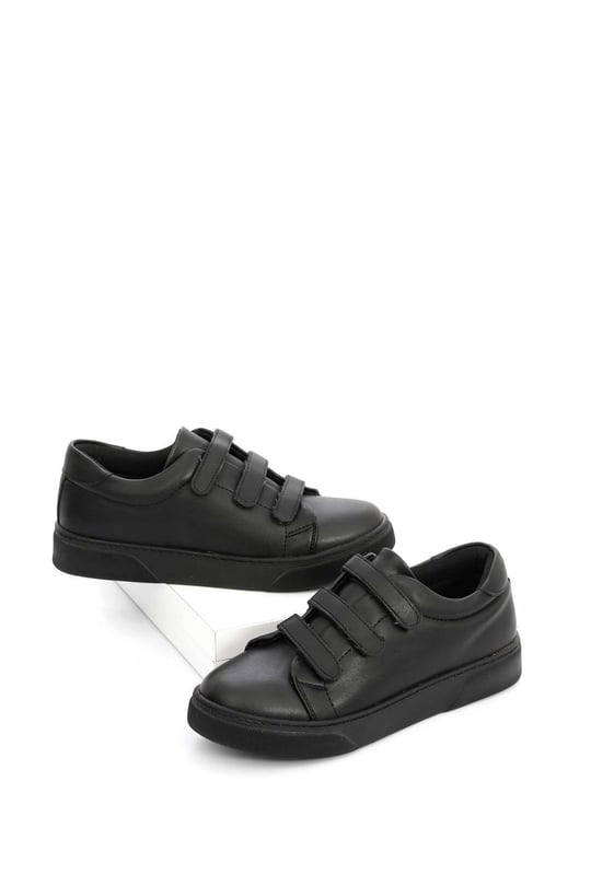 Gön Yuvarlak Burun Düz Taban Bantlı Spor Kadın Sneaker 62103
