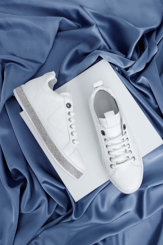Gön Yuvarlak Burun Düz Taban Taşlı Kadın Sneaker 35239