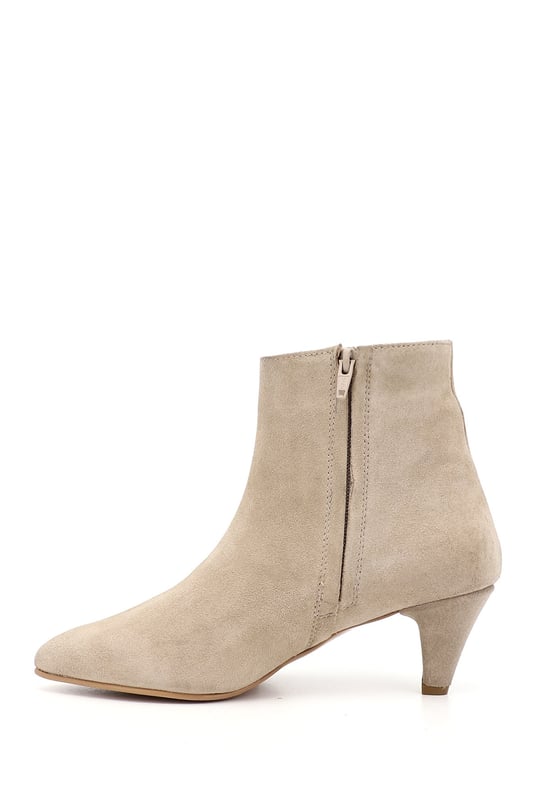 Women's Beige Suede Zip-Up Pointed Toe Genuine Leather Boots