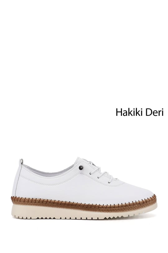 Kadın Beyaz Bağcıklı Hakiki Deri Comfort Ayakkabı