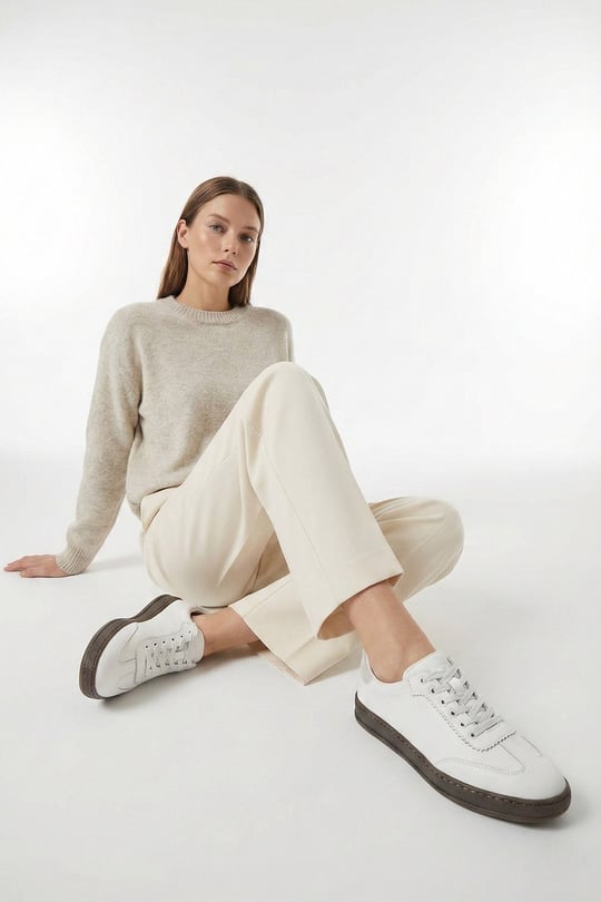 Kadın Beyaz Bağcıklı Hakiki Deri Sneaker