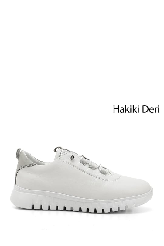 Kadın Beyaz Dolgu Taban Lastik Bağcıklı Hakiki Deri Sneaker