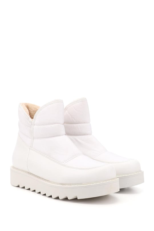 Women's White Zippered Thermo Sole Comfort Snow Boots