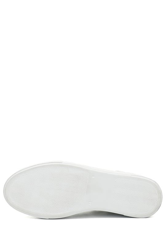 Kadın Beyaz Rugan Bağcıklı Dolgu Taban Hakiki Deri Sneaker