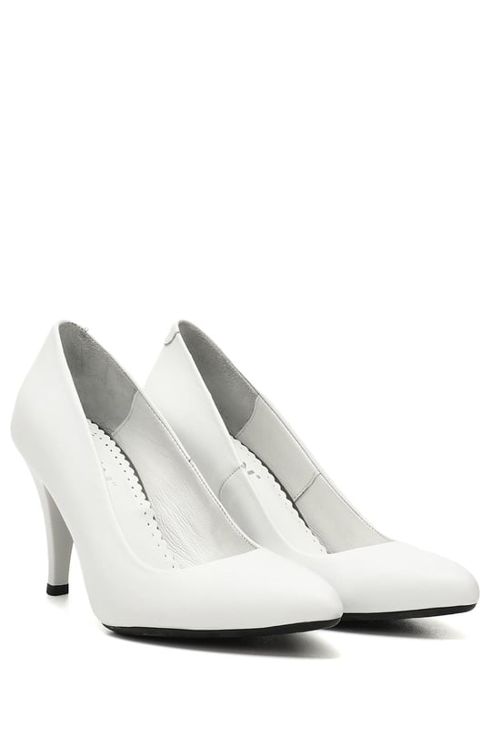 Kadın Beyaz Sivri Burun İnce Topuklu Hakiki Deri Stiletto
