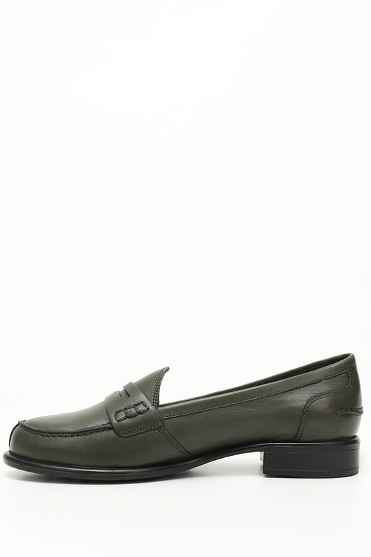 GÖNDERİ(R)  Genuine  leather round nose short heels loafer women's daily shoes 24138