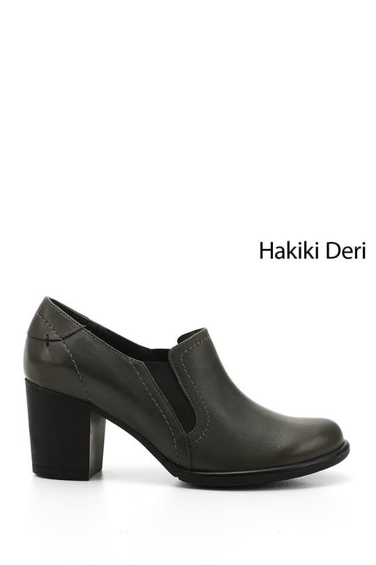 Kadın Haki Antik Orta Kalın Topuklu Hakiki Deri Ayakkabı