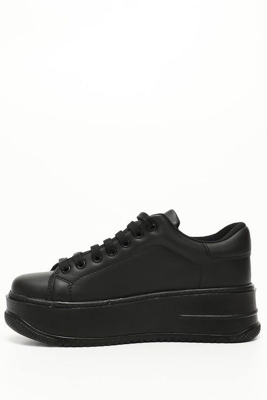 Kadın Siyah Bağcıklı Dolgu Taban Comfort Sneaker