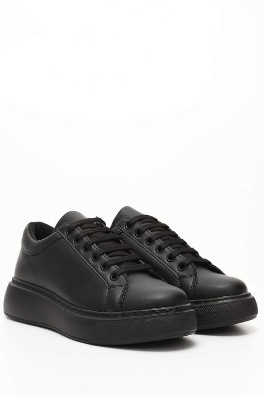 Kadın Siyah Bağcıklı Dolgu Taban Comfort Sneaker