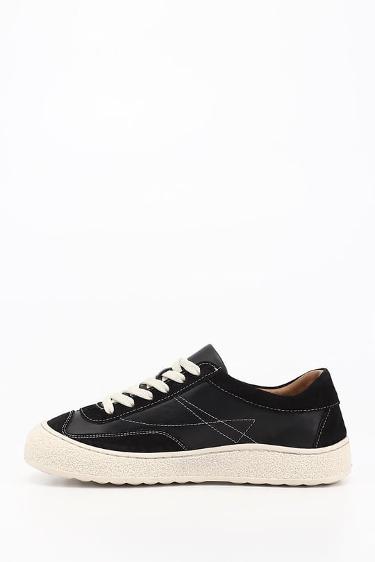 Kadın Siyah Bağcıklı Hakiki Deri Sneaker