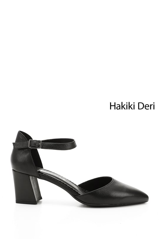 Kadın Siyah Bilekten Bağlı Orta Topuklu Hakiki Deri Ayakkabı