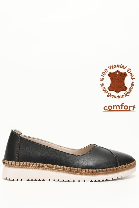 Kadın Siyah Dolgu Taban Bağcıklı Hakiki Deri Comfort Sneaker