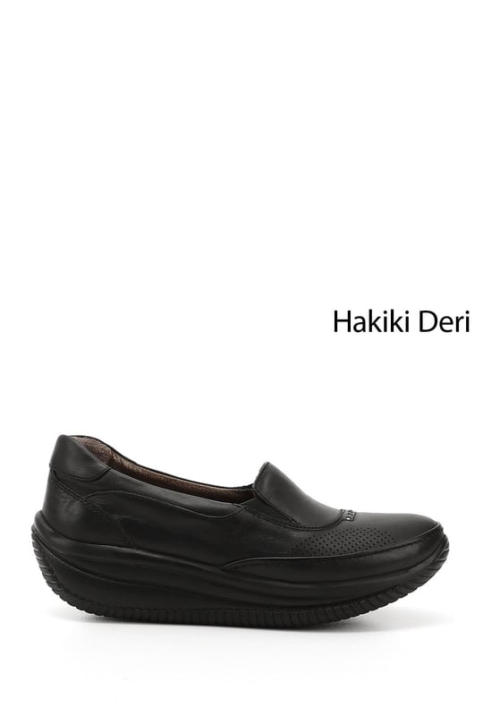 Kadın Siyah Dolgu Taban Hakiki Deri Ayakkabı